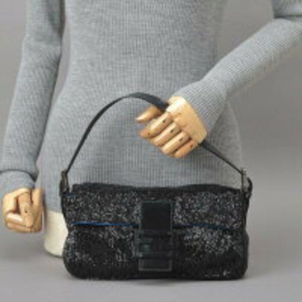 FENDI Beaded Mamma Bucket Handbag Black Leather Shoulder Bag Embroidery Rare - Picture 5 of 10